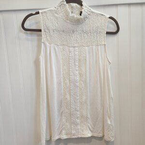 Womens Cable & Gauge Smocked Mock Neck Tank